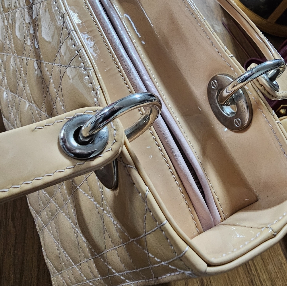 #1140-#138-006 LADY DIOR PATENT LEATHER MEDIUM CANNAGE - Picture 11 of 14